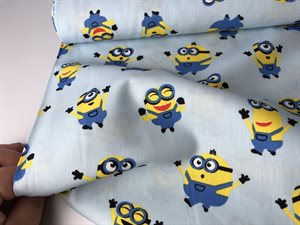 Poplin - med glade minions på lyseblå bund